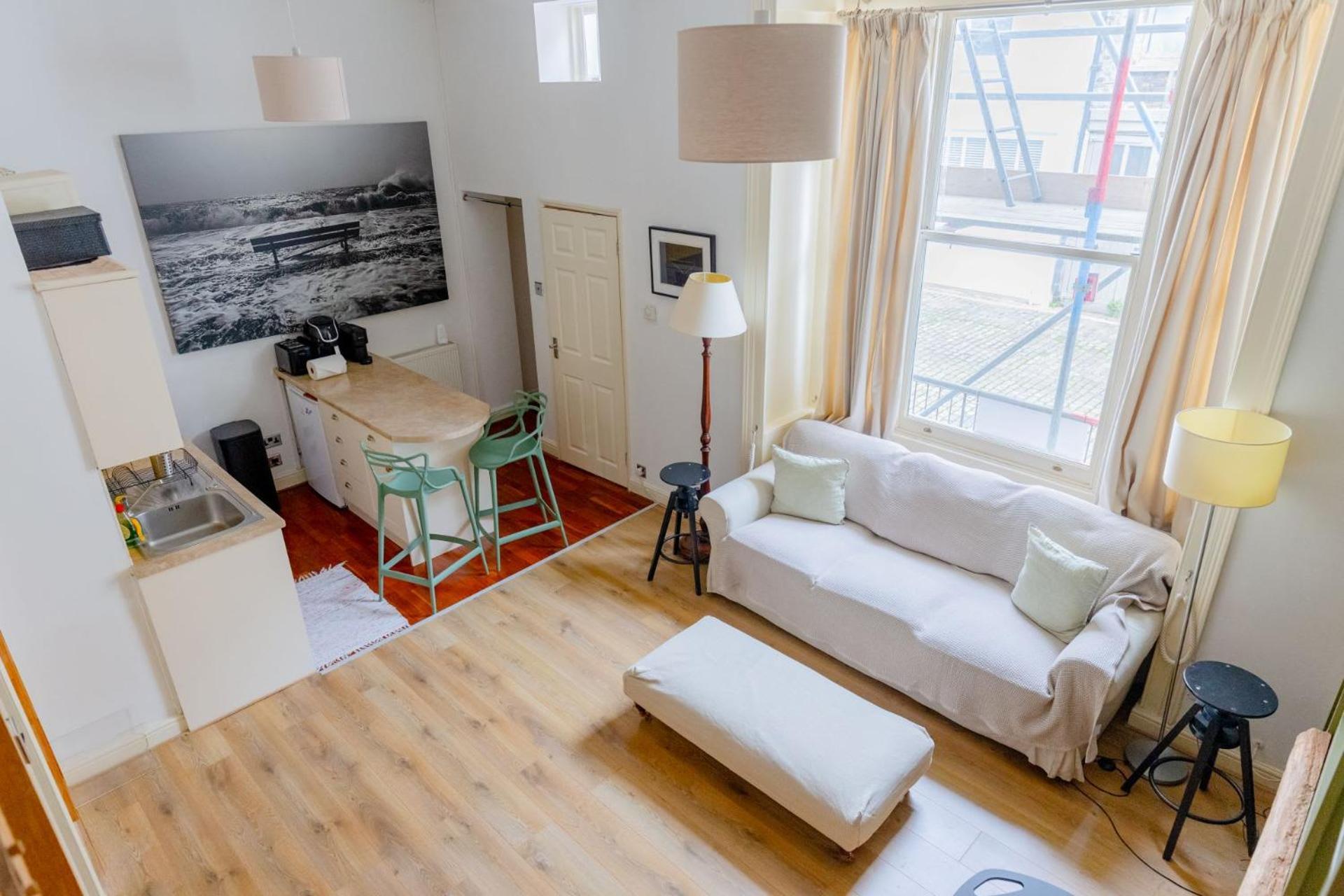 Apartamento Charming Mezzanine Heart Of Paddington Londres