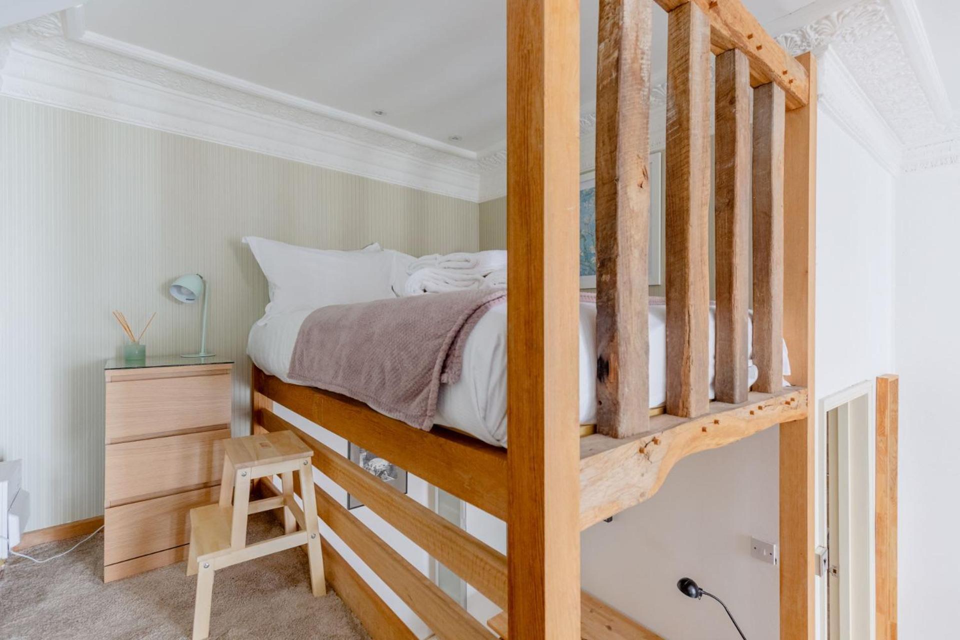 Charming Mezzanine Heart Of Paddington * Londres