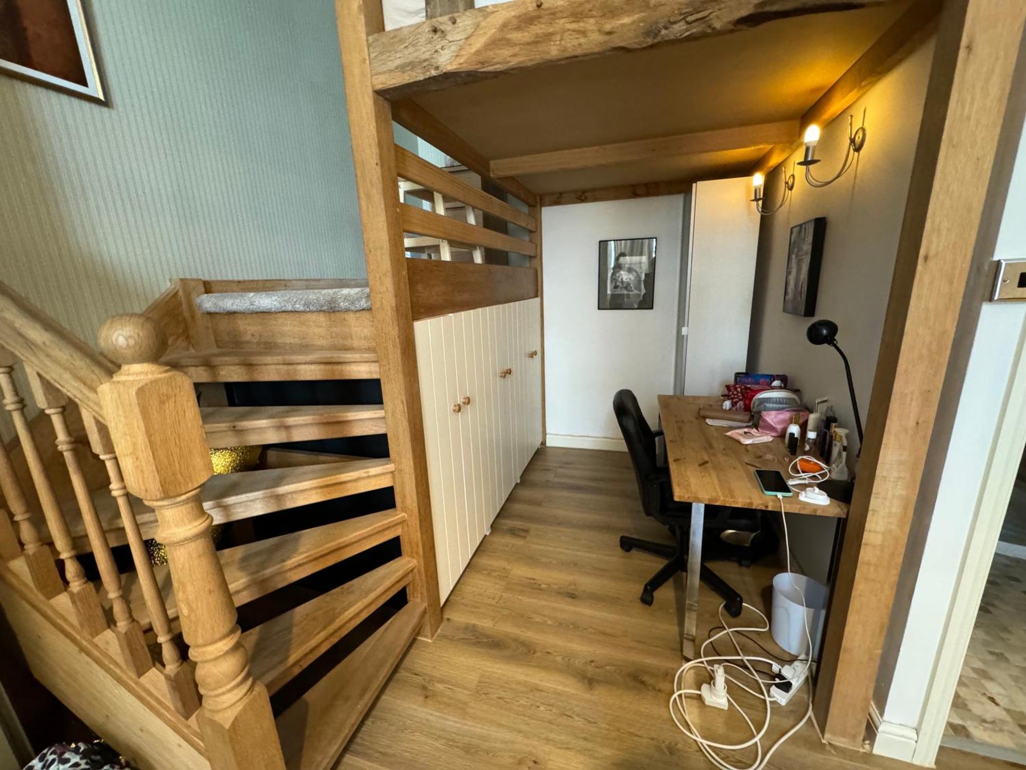 Charming Mezzanine Heart Of Paddington
